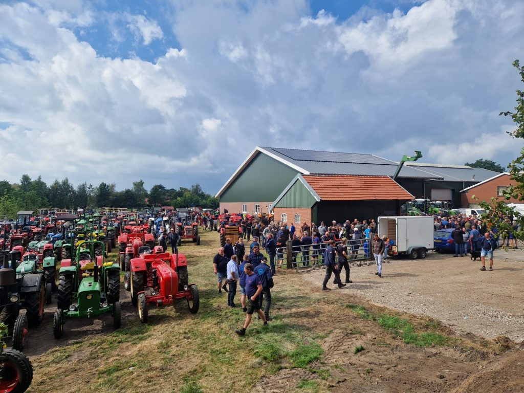 f1725f84-d668-42ed-bed1-f54f57312eda